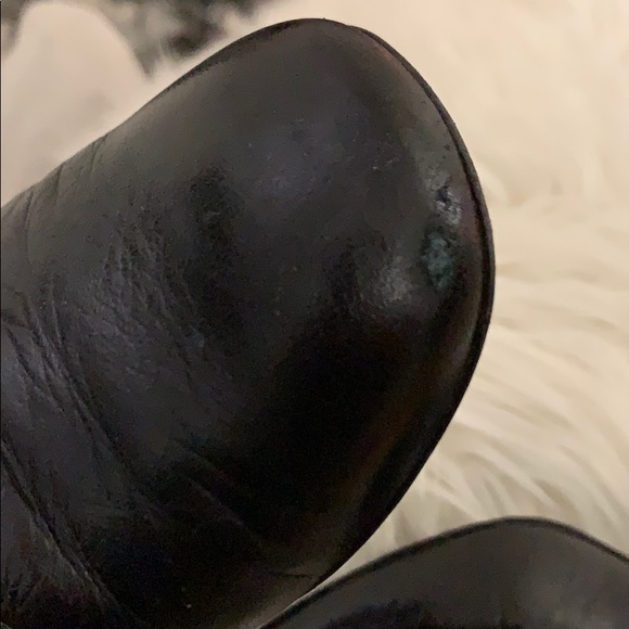 Stuart Weizmann Booties - Picture 3 of 5